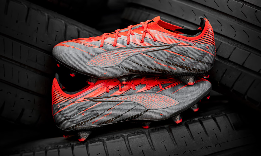 Puma Ultra 5 Carbon FG